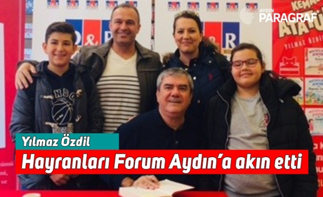 Yılmaz Özdil hayranları Forum Aydın’a akın etti