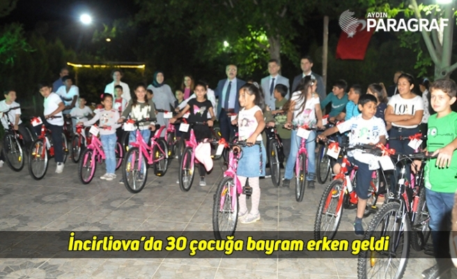 İncirliova’da 30 çocuğa bayram erken geldi