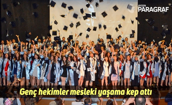 Genç hekimler mesleki yaşama kep attı