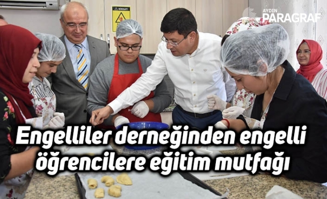 Engelliler derneğinden engelli öğrencilere eğitim mutfağı