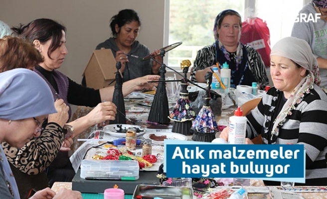 Atık malzemeler hayat buluyor