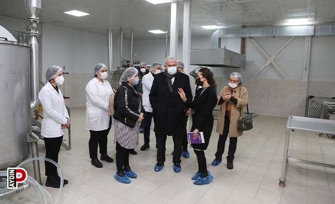 Başkan Atay’dan %100 Kadın Emeği Tarımsal Ürün Fabrikası’nda son kontroller