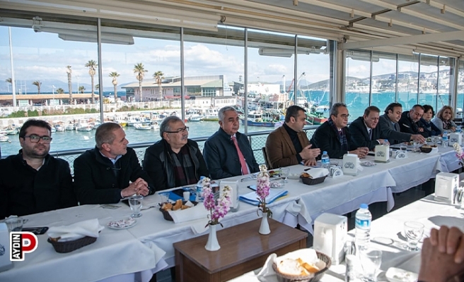 CHP balıkçı esnafının sorunlarını dinledi