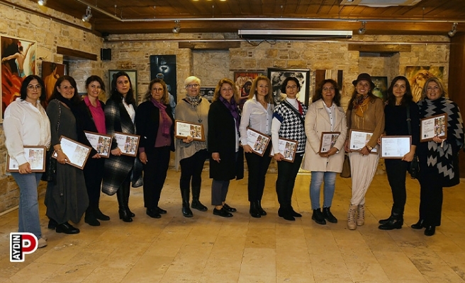 “Kadının Rengi” İbramaki Sanat Galerisi’nde