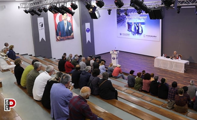 "Kurtuluş Savaşı'nda Kadın Harcı" Konferansı Didimlilerle Buluştu