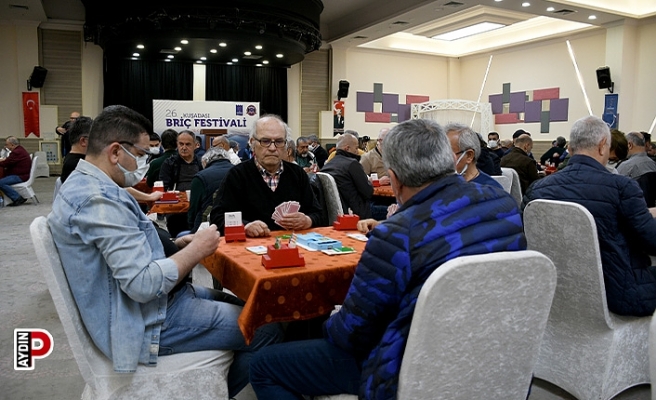 Kuşadası’nda Briç Festivali Başladı