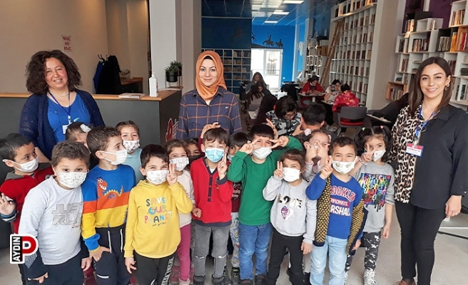 Kütüphane Haftası’nı Kitap Kafelerde Kutladılar