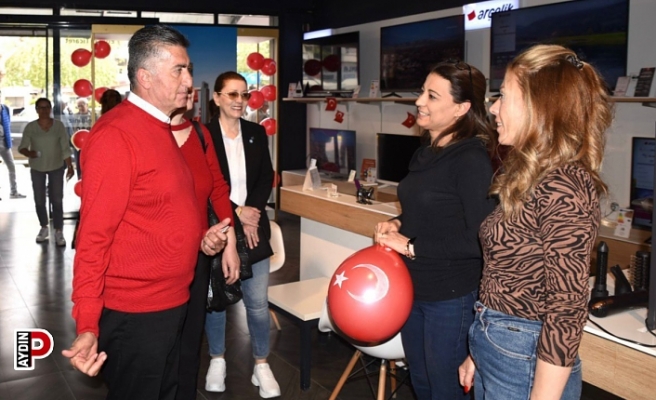 Ahmet Ertürk Kuşadası esnafını ziyaret etti