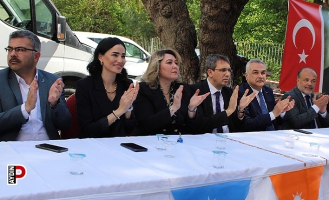 AK Parti Aydın İl Teşkilatı bayramlaştı