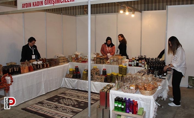 Girişimci kadınlar tarım fuarının ilgi odağı oldu