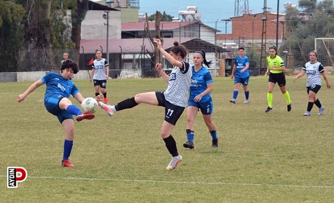 Nazilli Belediyespor Kadın Futbol Takımı Muğla temsilcisini mağlup etti