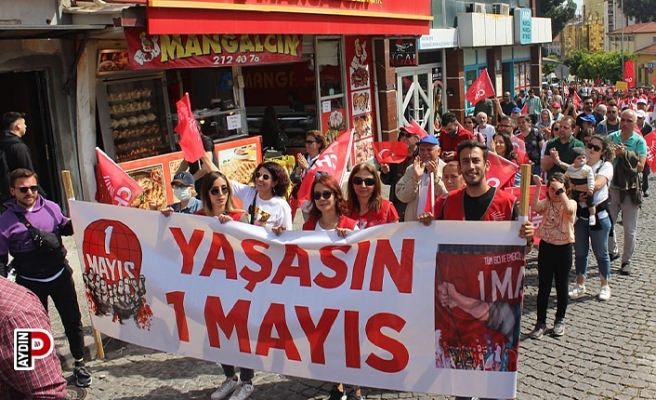 1 MAYIS KUTLAMALARINDA KEMAL KILIÇDAROĞLU SLOGANLARI