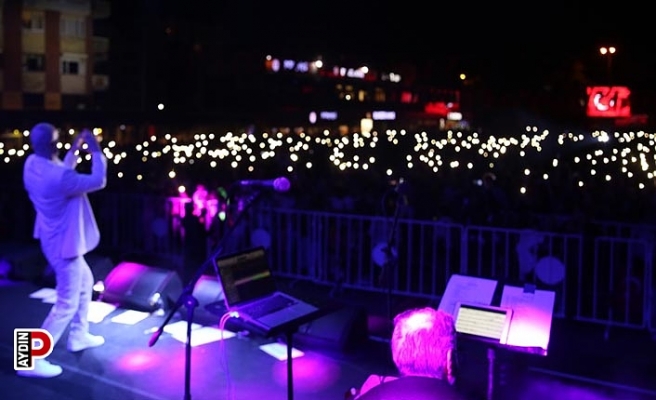 Aydın Büyükşehir Belediyesi '19 Mayıs'ı Coşkuyla Kutladı
