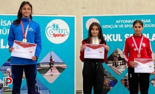 Aydınlı sporcular Afyon'dan madalya ile döndü