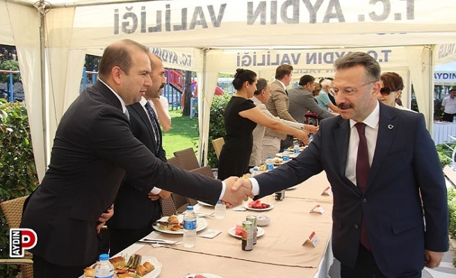 Aydın protokolü bayramlaştı