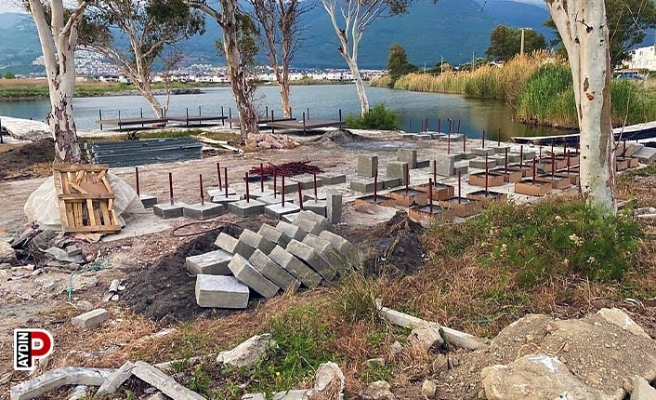 Kocagöl’de kaçak yapılar sökülüyor