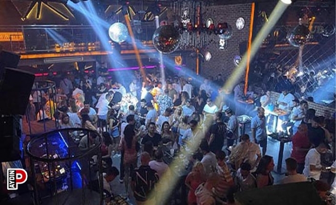 Kuşadası'nda "bayram" hareketliliği yaşandı