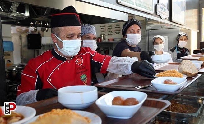 Nazilli Uğur Mumcu Parkı’nda Büyükşehir Belediyesi Park Kafe hizmete açılıyor