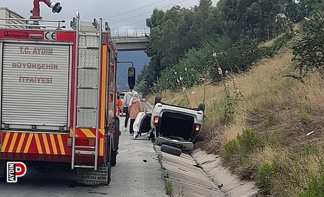 Otobanda kontrolden çıkan otomobil ters döndü