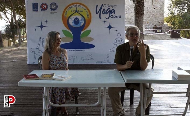 Tarihi Güvercinada'da söyleşi gerçekleştirildi