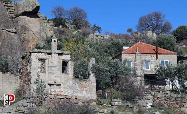 Türkiye'nin ilk kadın muhtarı Gül Esin'in yaşadığı ev 'anı ve kültür evi' olacak