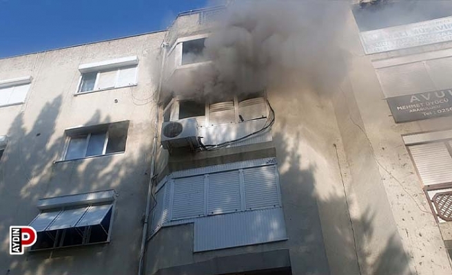 Yangında mahsur kalanları itfaiye kurtardı