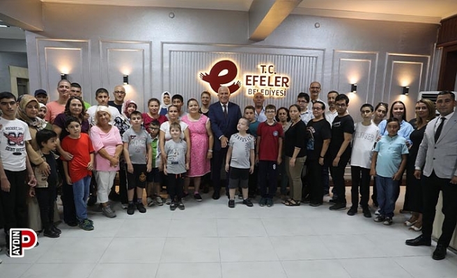 Efeler Belediye Başkanı Atay özel konuklarını ağırladı