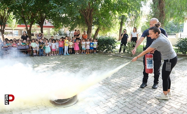 İtfaiyecilik Haftası’nda miniklere eğitim verdi