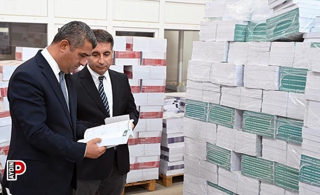 Aydın'da bir milyonu aşkın ders kitabı ücretsiz dağıtıldı