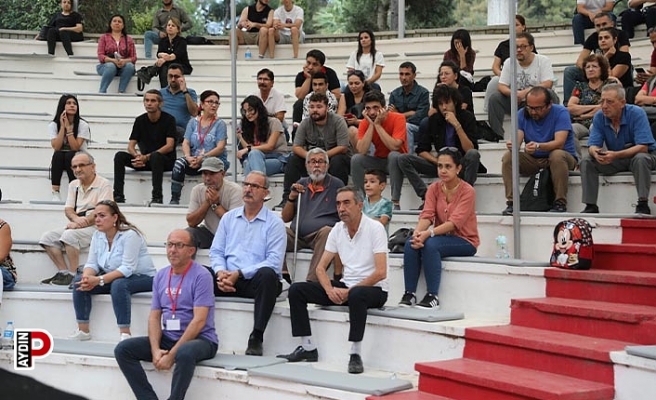 EFELER’İN İLK KİTAP FUARI DÖRDÜNCÜ GÜNÜNDE