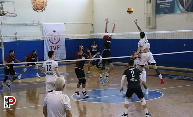 Nazilli Belediyespor, voleybolda Göcek’i mağlup etti