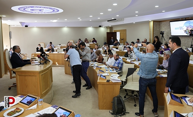 ADÜ Rektörü Kent, 195 günlük görev süresini değerlendirdi