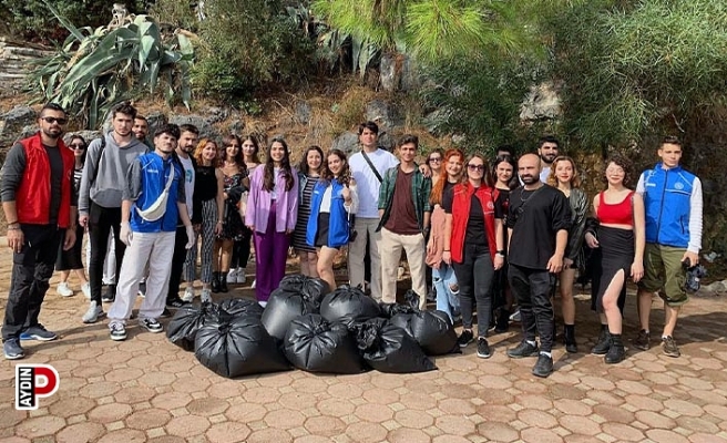 Aydınlı gençler Muğla’da çevre temizliği yaptı