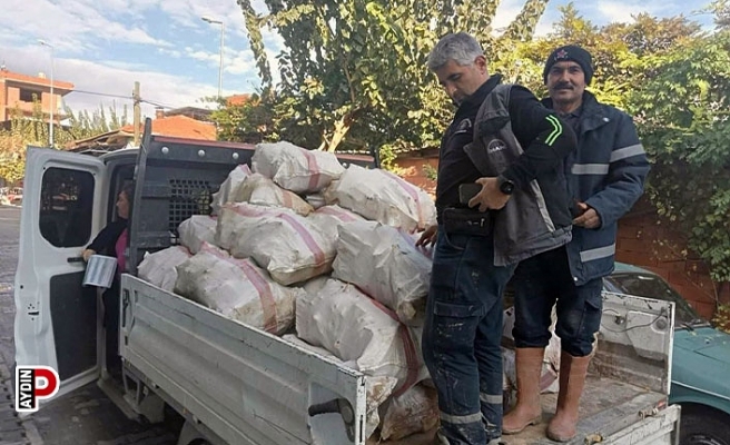 Germencik Belediyesi ihtiyaç sahiplerine destek vermeye devam ediyor