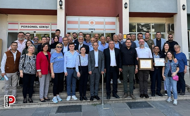 Başkan Doğanca mazbatasını aldı