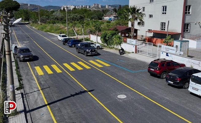 Karaova Mahallesi'nde yollar konforlu ve güvenli hale getiriliyor