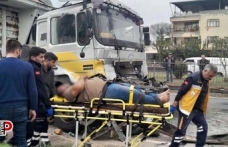 Aydın'da kamyon ve tır çarpıştı: 1 yaralı