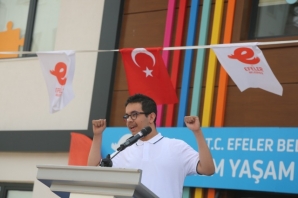 Efeler’in özel çocukları yetenekleriyle büyüledi