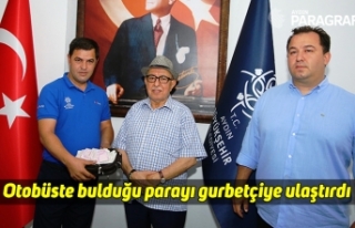 Otobüste bulduğu 13 bin lira ve 50 yıllık fotoğrafları...