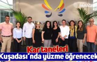Kar taneleri Kuşadası’nda yüzme öğrenecek