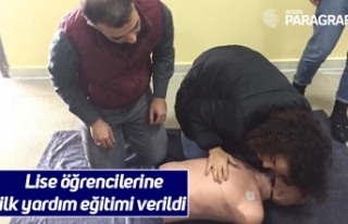 Lise öğrencilerine ilk yardım eğitimi verildi