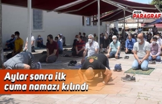 Aylar sonra ilk cuma namazı kılındı