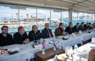 CHP balıkçı esnafının sorunlarını dinledi