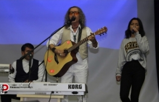 Ege’nin Modern Halk Ozanı Hurşit Türkay