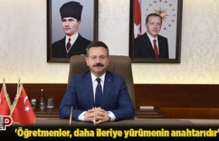 'Öğretmenler, daha ileriye yürümenin anahtarıdır'