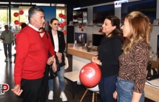 Ahmet Ertürk Kuşadası esnafını ziyaret etti