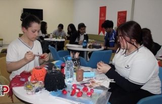 Atık malzemeler, sanata dönüşüyor