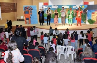 Germencikli çocuklardan ‘Kahramanlar Kumpanyası’na...