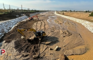 Mergen Çayı’nda ıslah çalışmaları sürüyor