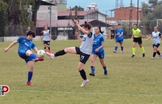 Nazilli Belediyespor Kadın Futbol Takımı Muğla...